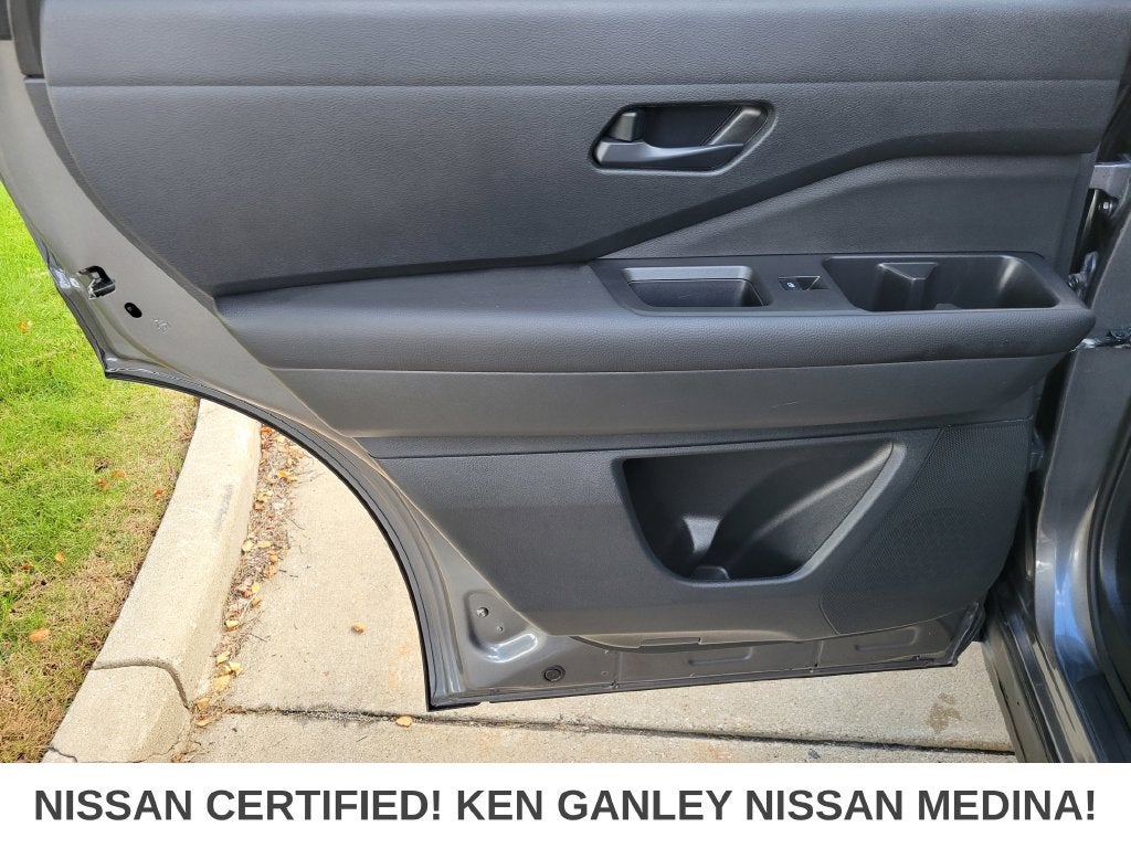 2024 Nissan Pathfinder Rock Creek®
