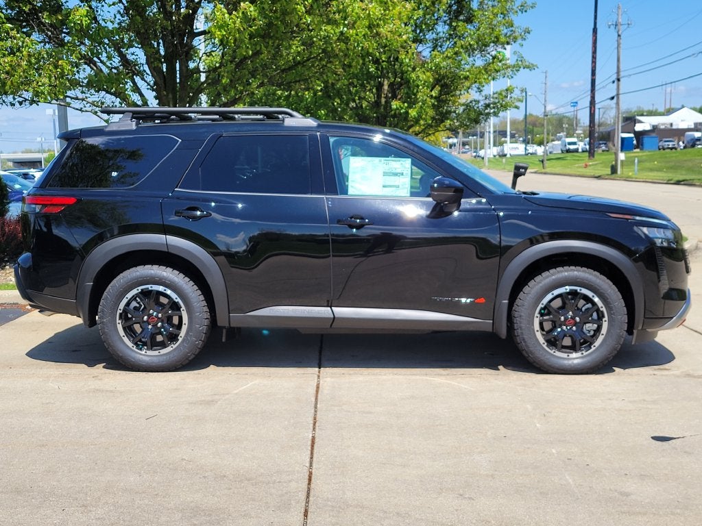 2026 Nissan Pathfinder Rock Creek®