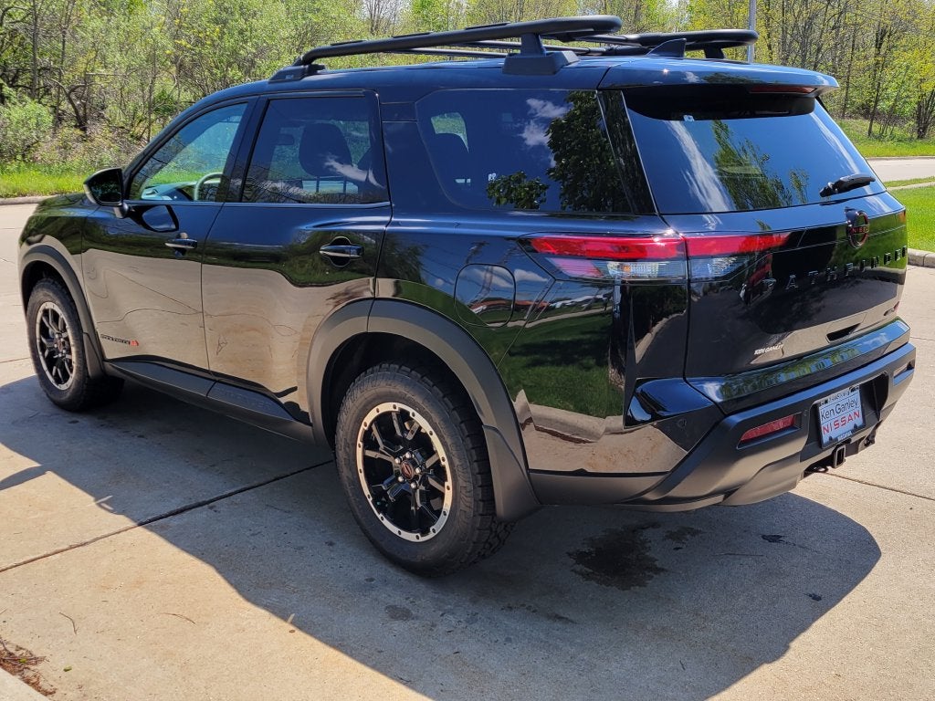 2026 Nissan Pathfinder Rock Creek®