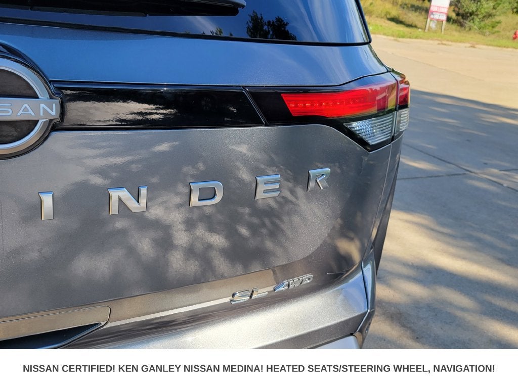 2024 Nissan Pathfinder SL