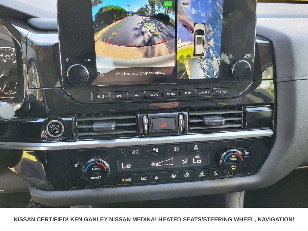 2024 Nissan Pathfinder SL