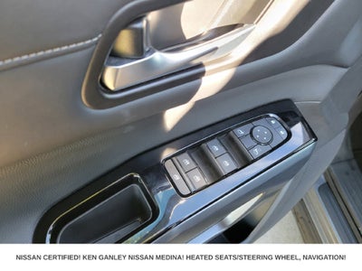 2024 Nissan Pathfinder SL