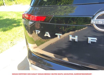 2025 Nissan Pathfinder SL