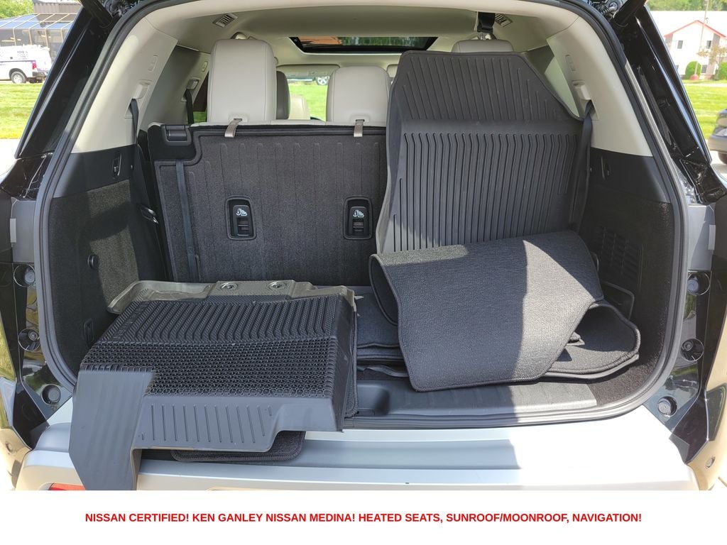2023 Nissan Pathfinder SL