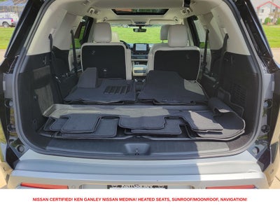 2023 Nissan Pathfinder SL