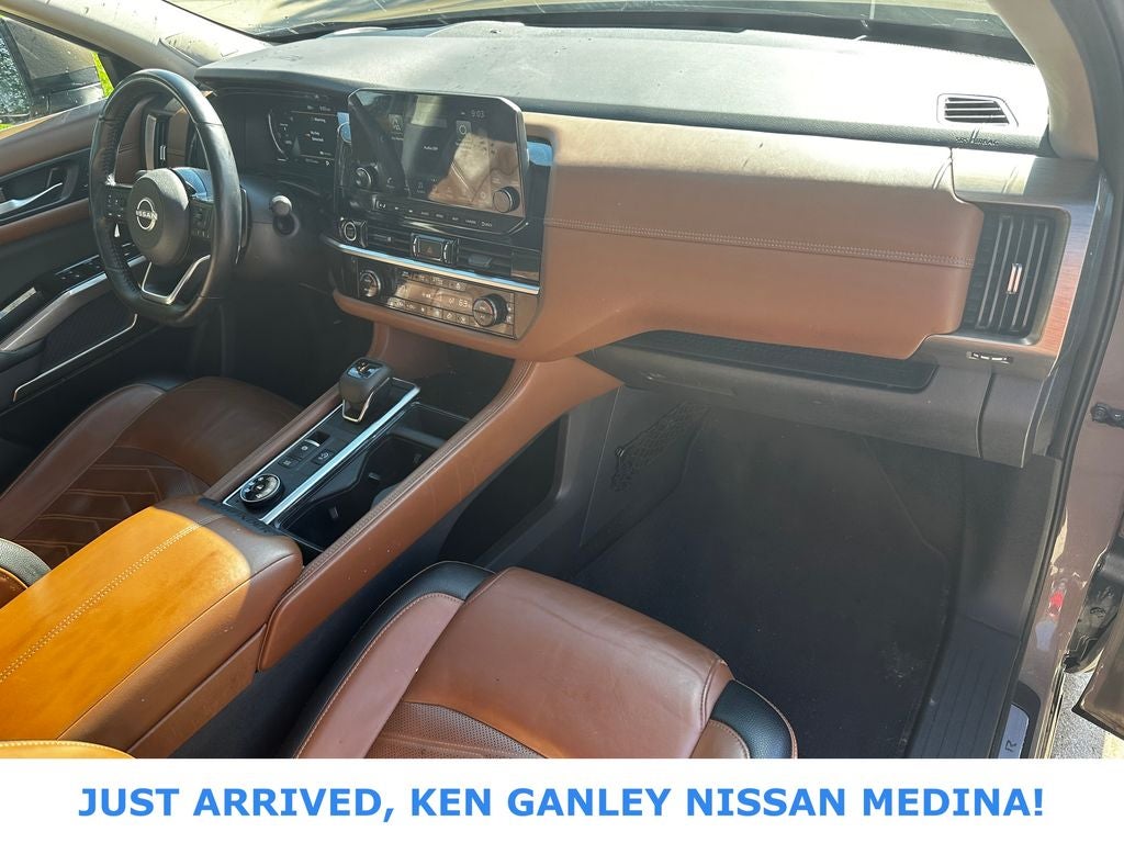 2024 Nissan Pathfinder Platinum