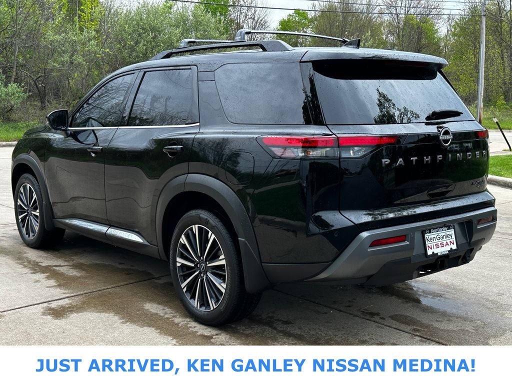 2026 Nissan Pathfinder Platinum
