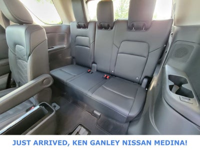 2023 Nissan Pathfinder Platinum