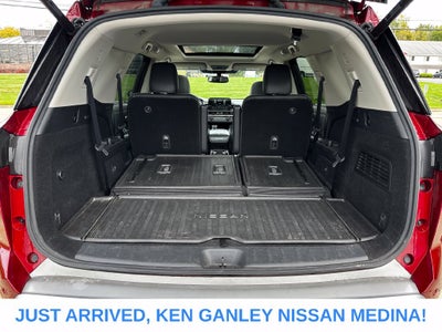 2022 Nissan Pathfinder Platinum