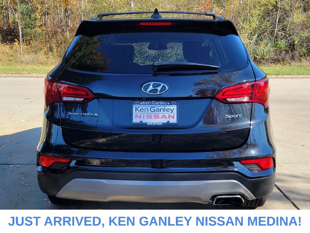 2017 Hyundai Santa Fe Sport 2.4 Base