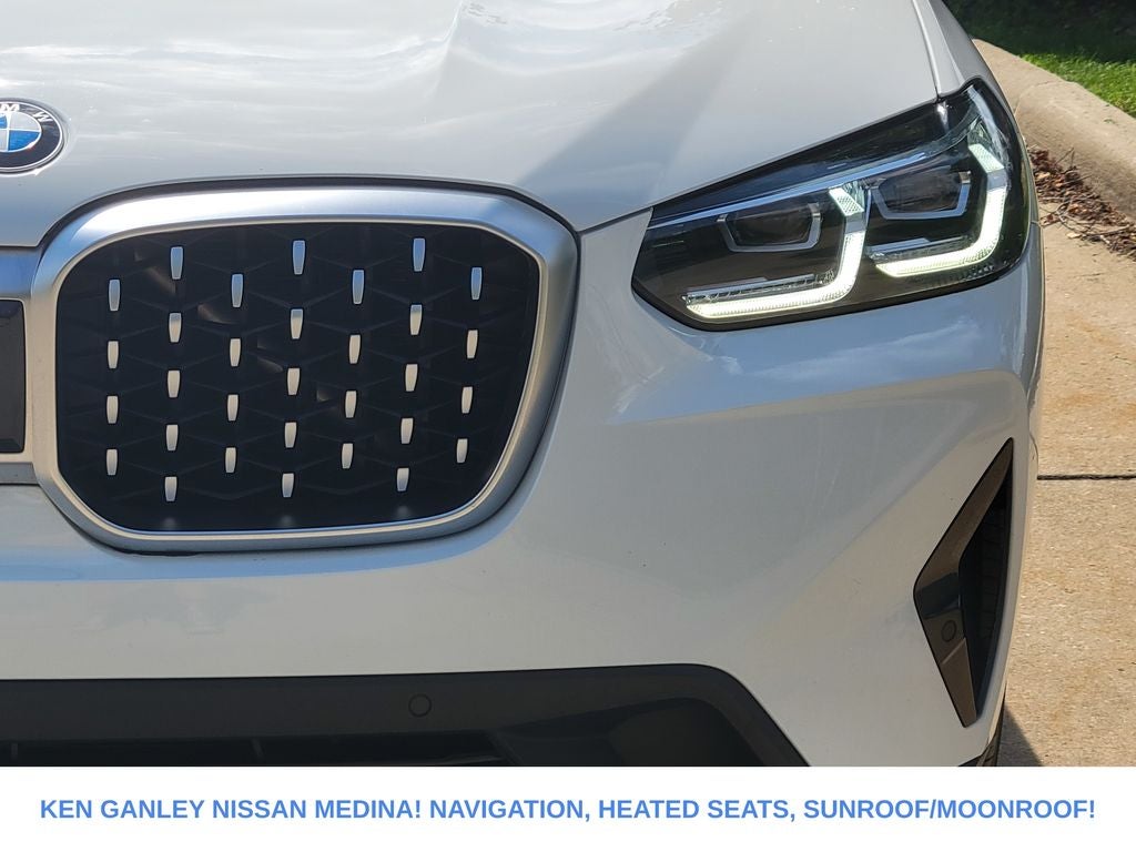 2025 BMW X4 xDrive30i