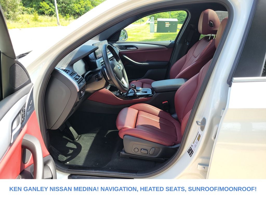 2025 BMW X4 xDrive30i