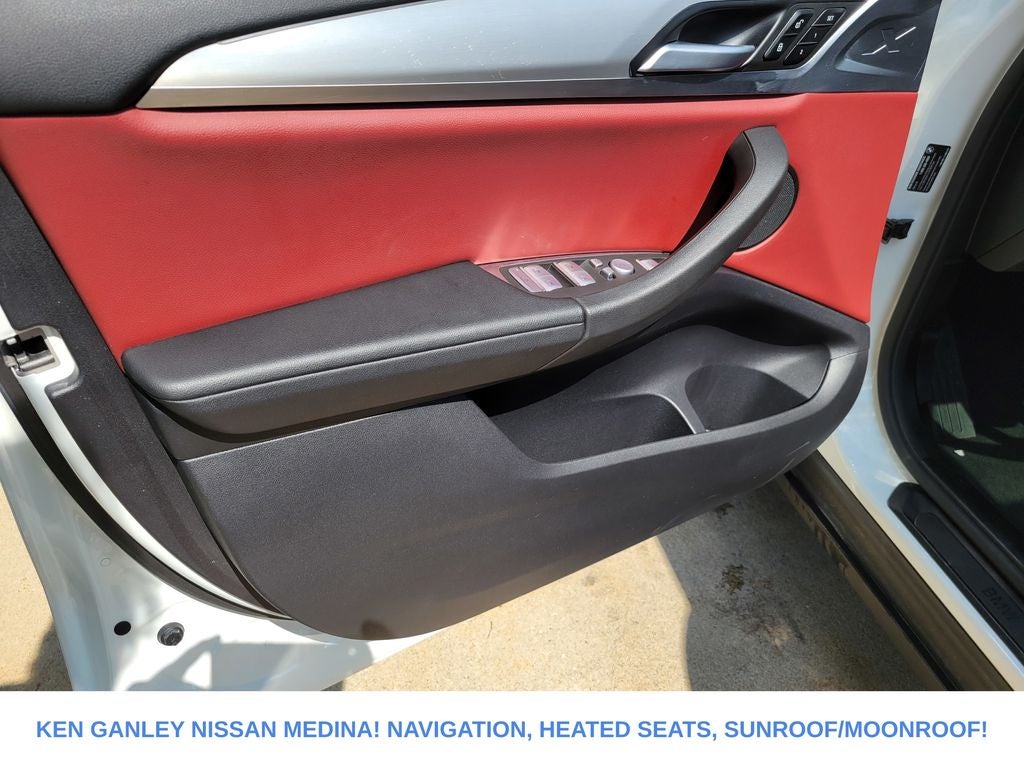 2025 BMW X4 xDrive30i