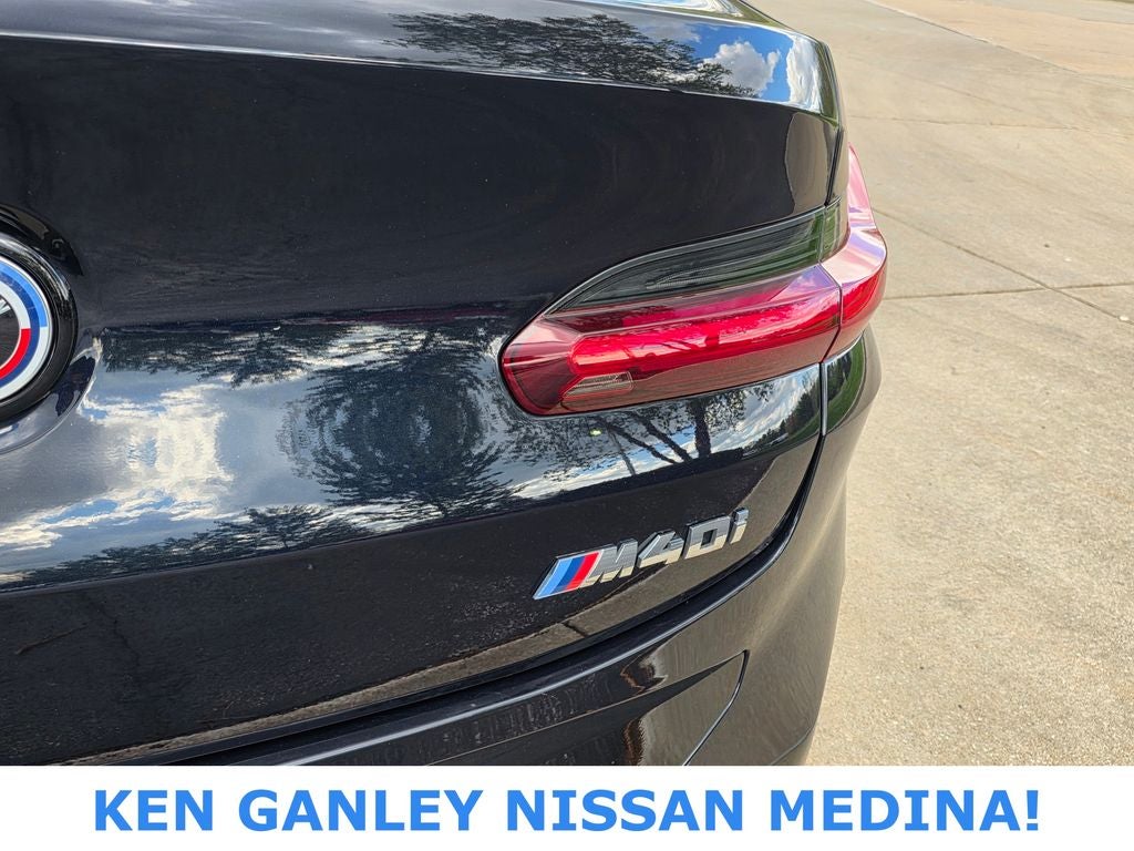 2023 BMW X4 M40i