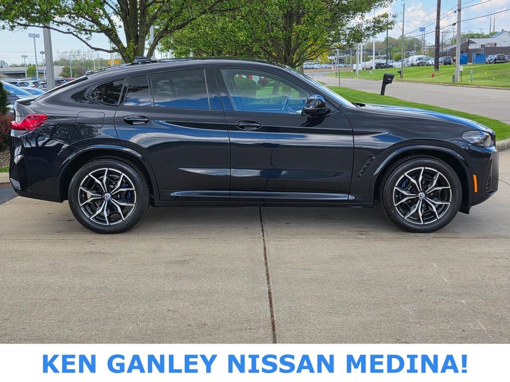 2023 BMW X4 M40i