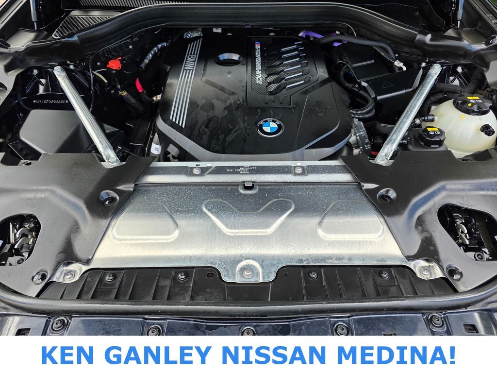 2023 BMW X4 M40i