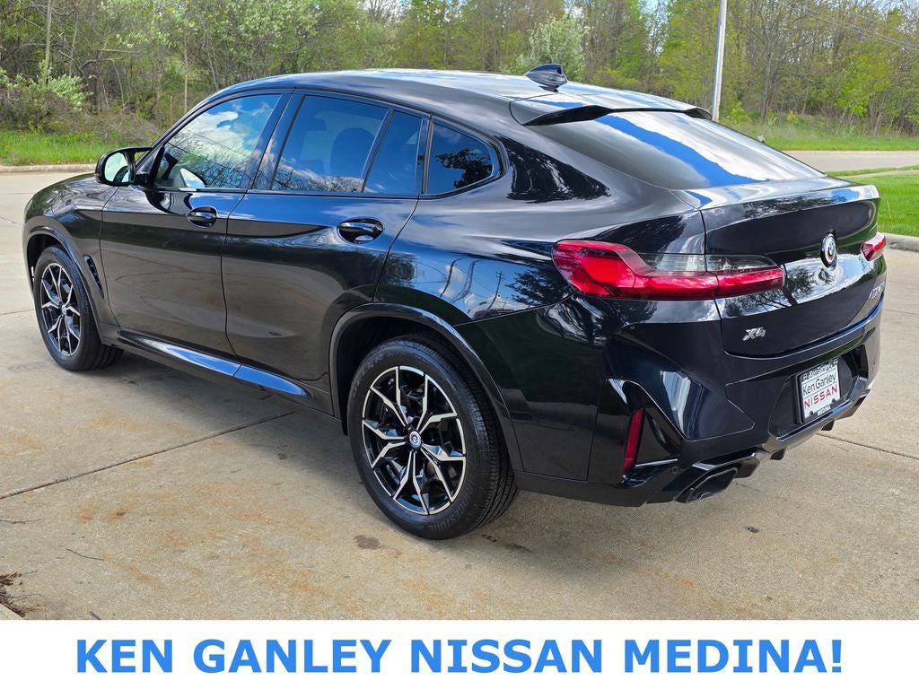 2023 BMW X4 M40i