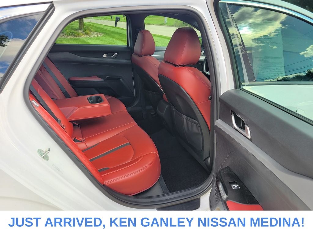 2024 Kia K5 GT-Line