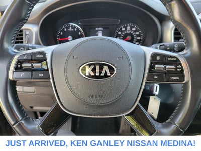 2019 Kia Sorento S