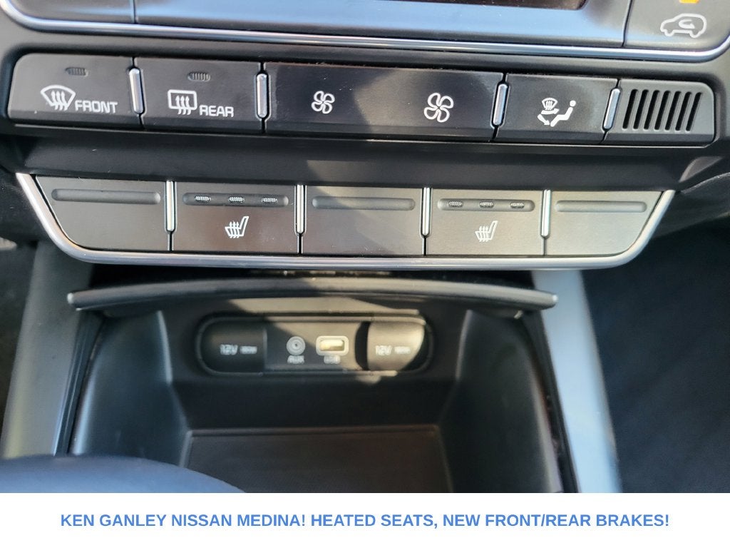 2019 Kia Sorento S