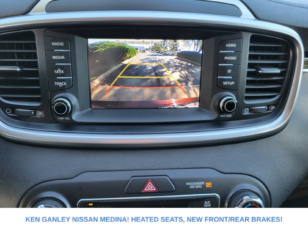 2019 Kia Sorento S
