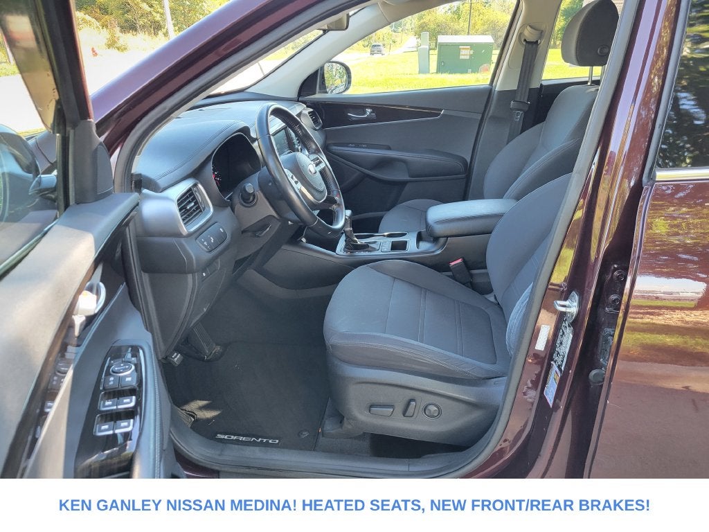 2019 Kia Sorento S
