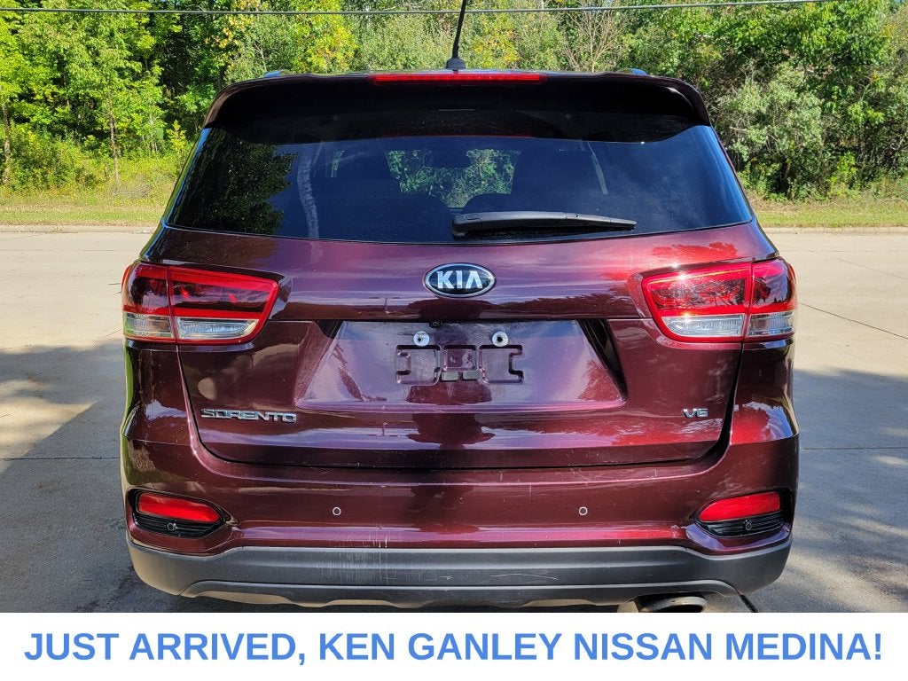 2019 Kia Sorento S