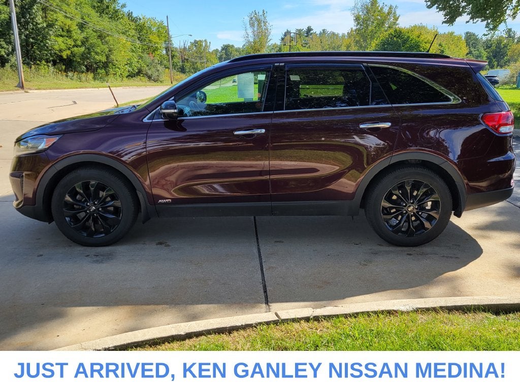2019 Kia Sorento S