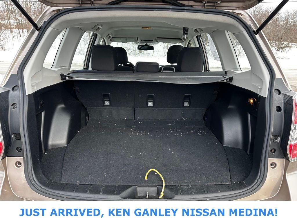 2016 Subaru Forester 2.5i