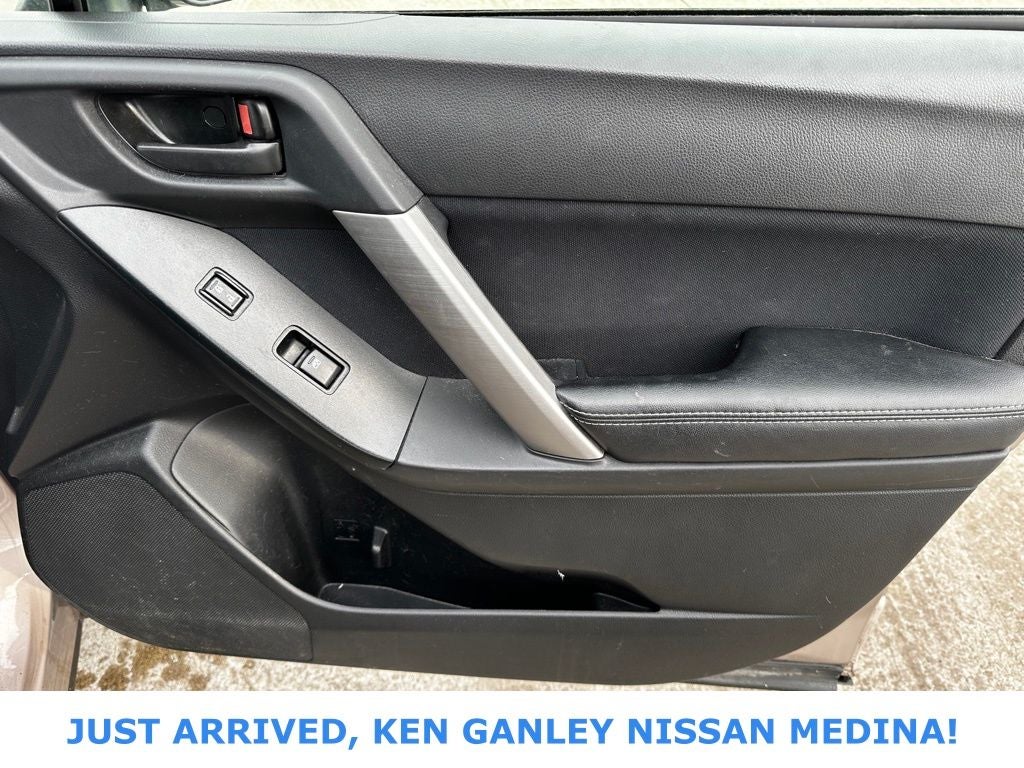 2016 Subaru Forester 2.5i