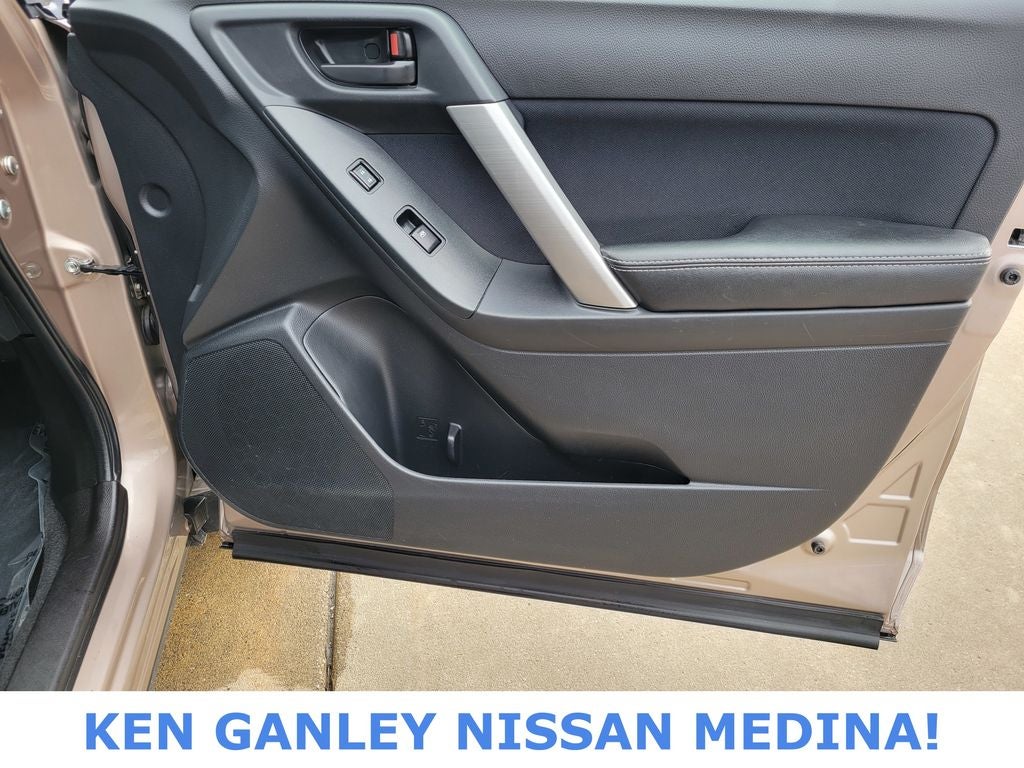 2016 Subaru Forester 2.5i