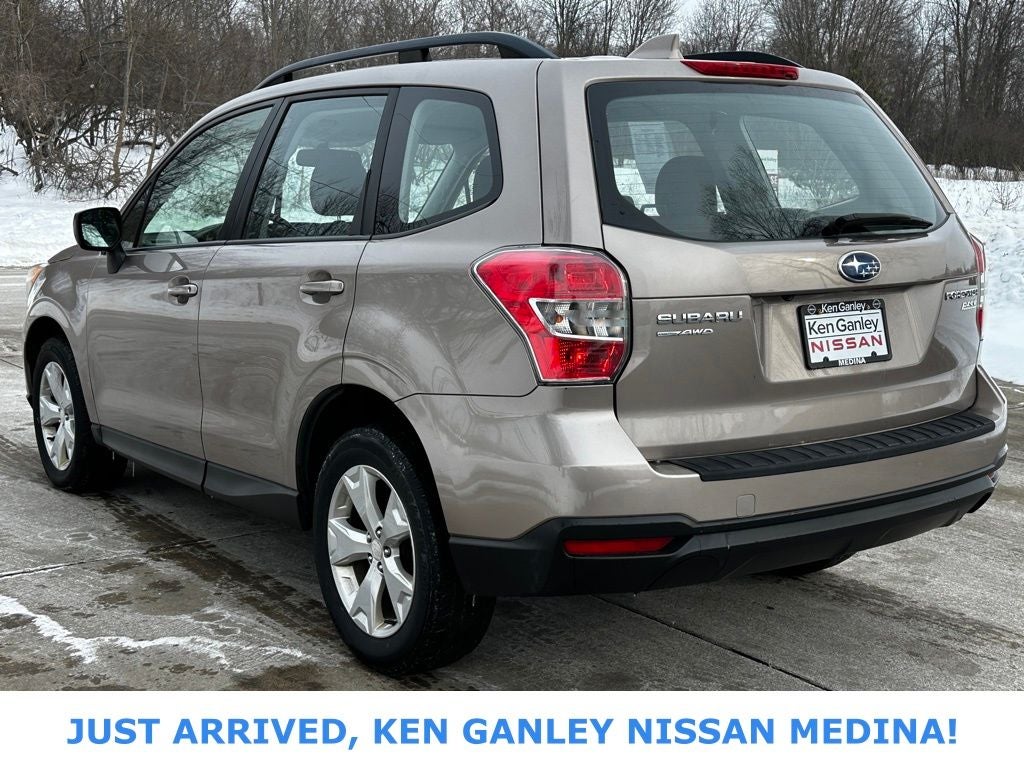 2016 Subaru Forester 2.5i