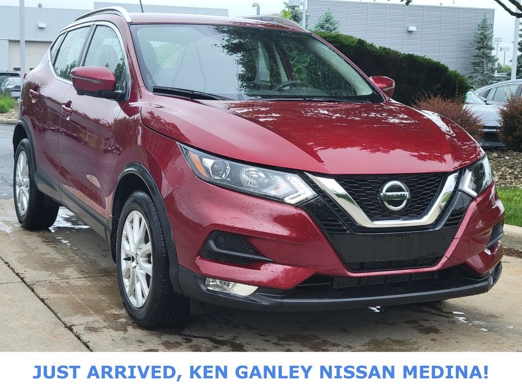 2022 Nissan Rogue Sport SV