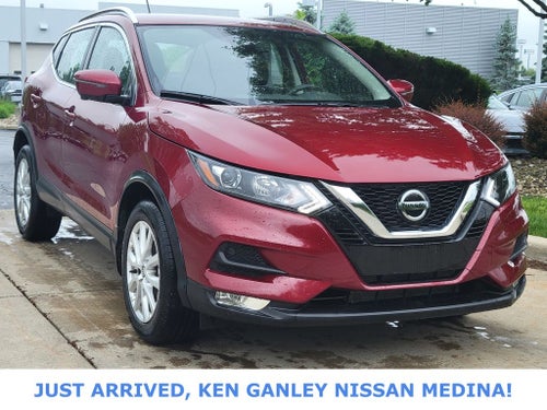 2022 Nissan Rogue Sport SV
