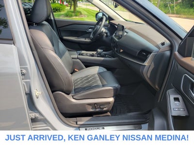 2021 Nissan Rogue Platinum