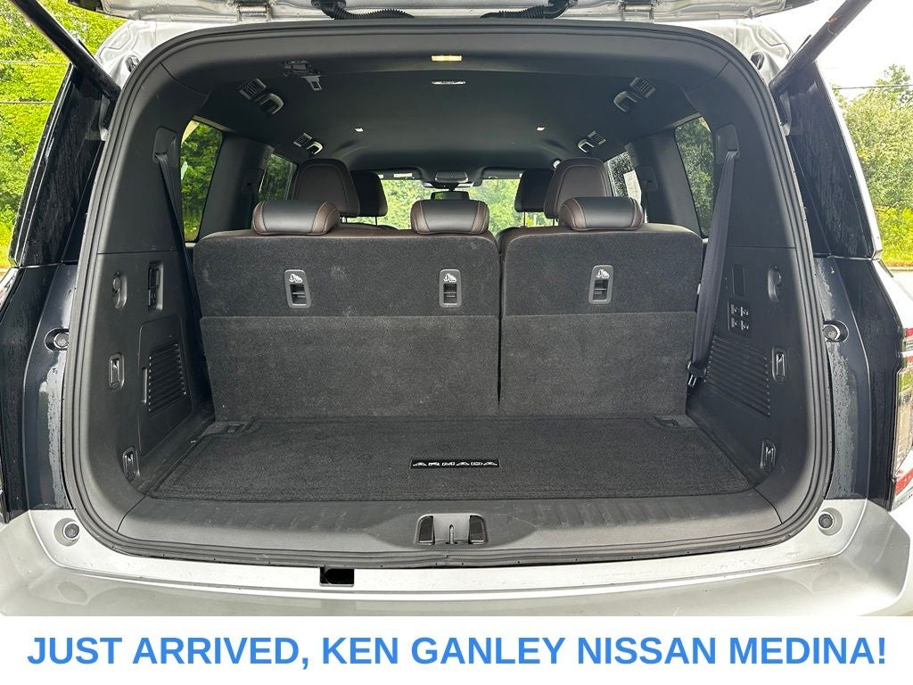 2025 Nissan Armada SL