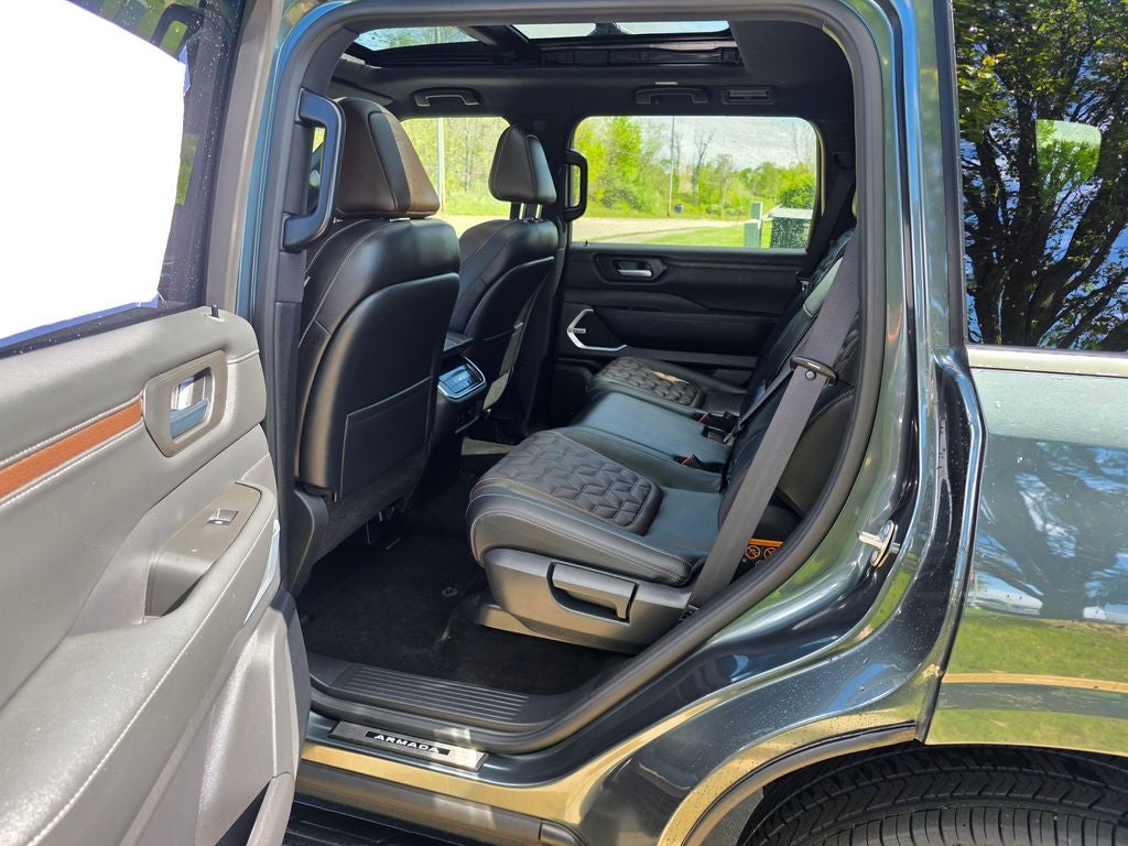 2026 Nissan Armada Platinum - Photo 12