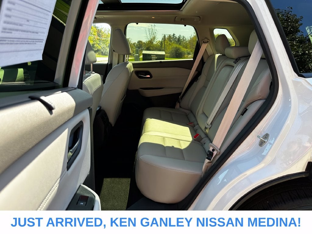 2024 Nissan Rogue SV