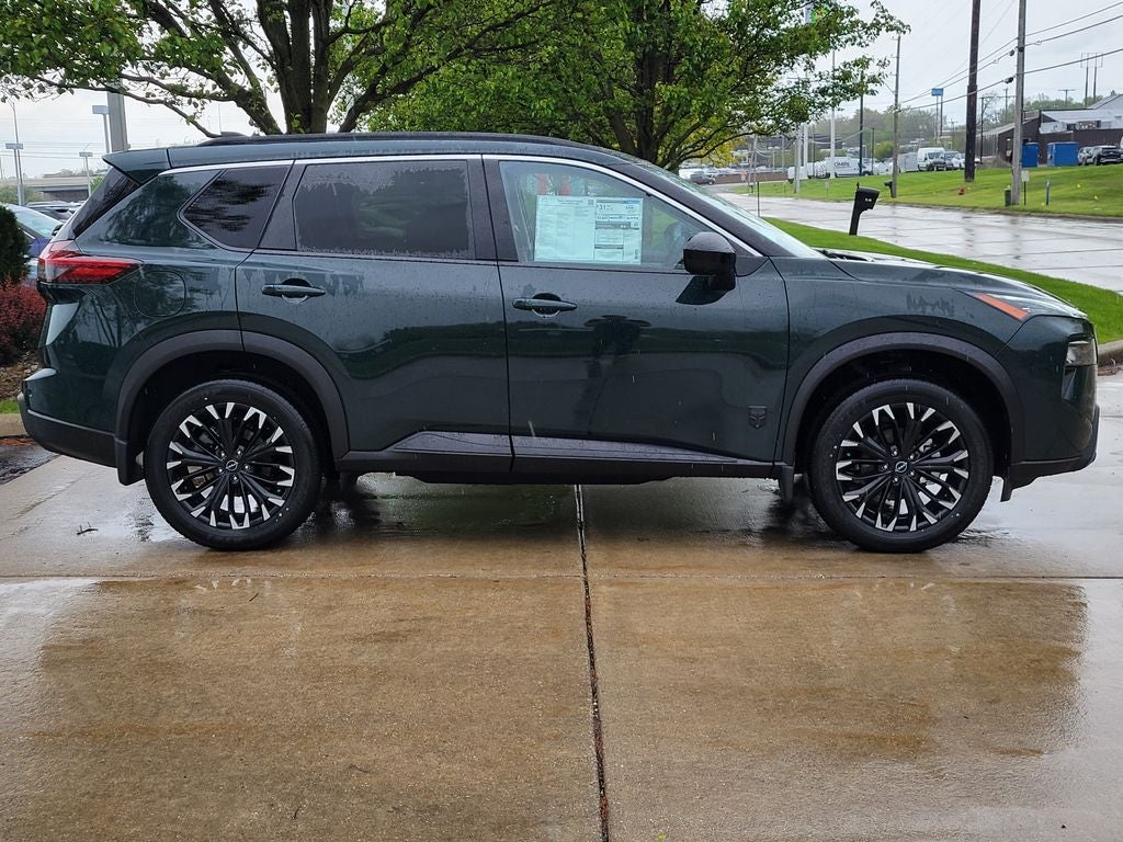 2026 Nissan Rogue Dark Armor™