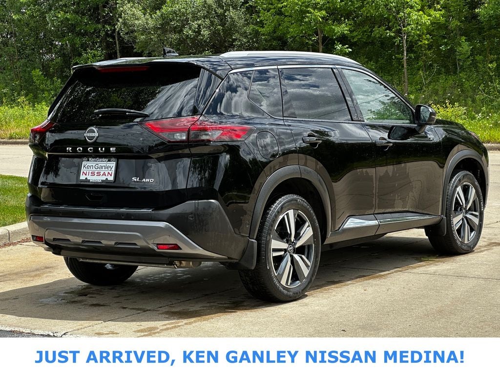 2023 Nissan Rogue SL
