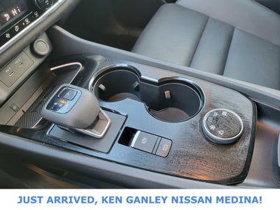 2024 Nissan Rogue SL