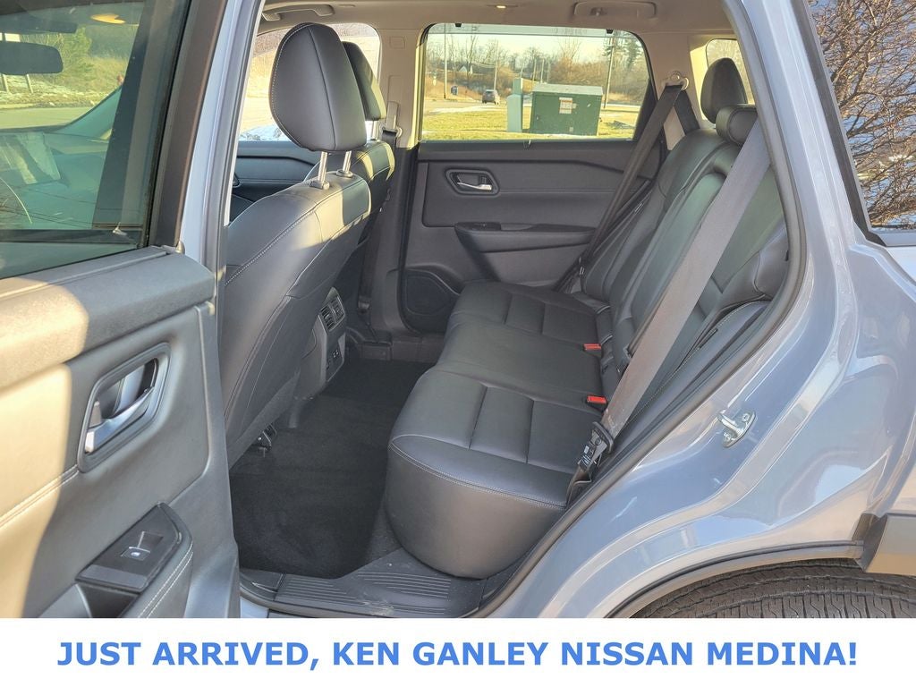 2024 Nissan Rogue SL