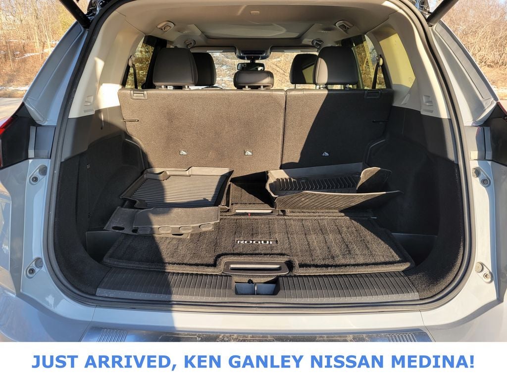 2024 Nissan Rogue SL