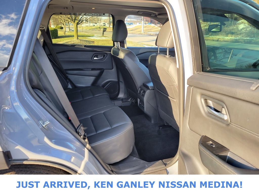 2024 Nissan Rogue SL