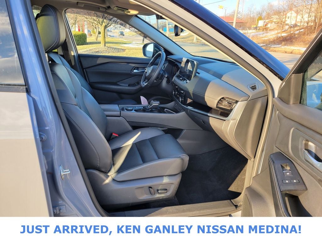 2024 Nissan Rogue SL