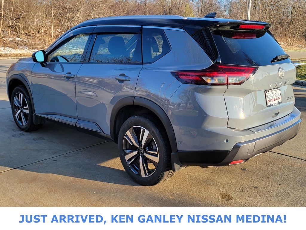 2024 Nissan Rogue SL