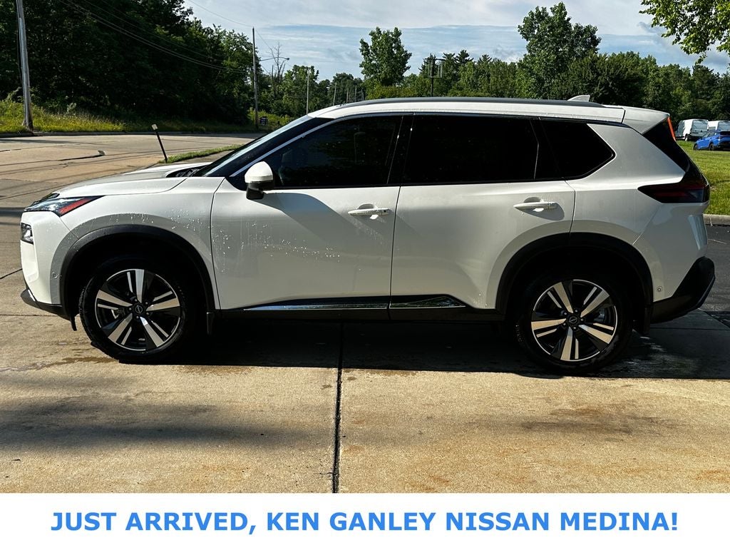 2023 Nissan Rogue SL