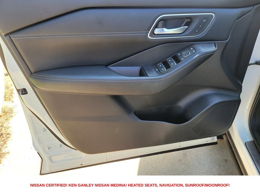 2025 Nissan Rogue Platinum