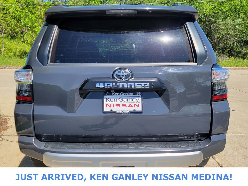 2024 Toyota 4Runner TRD Off-Road