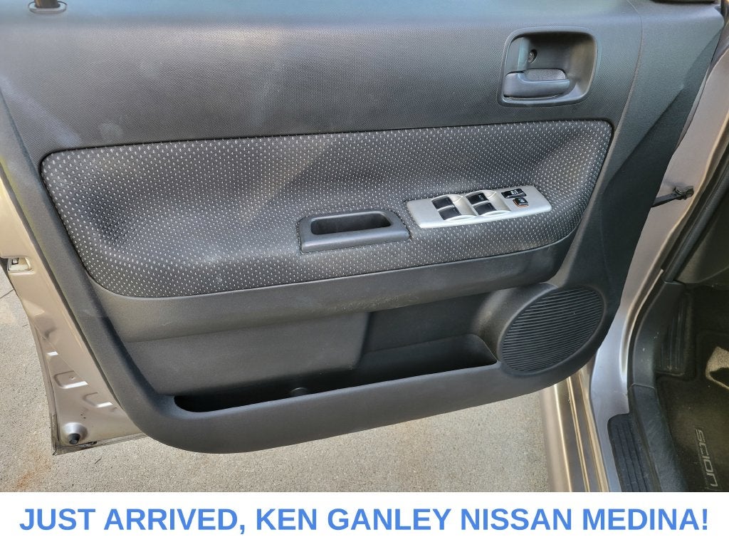 2006 Scion xB Base